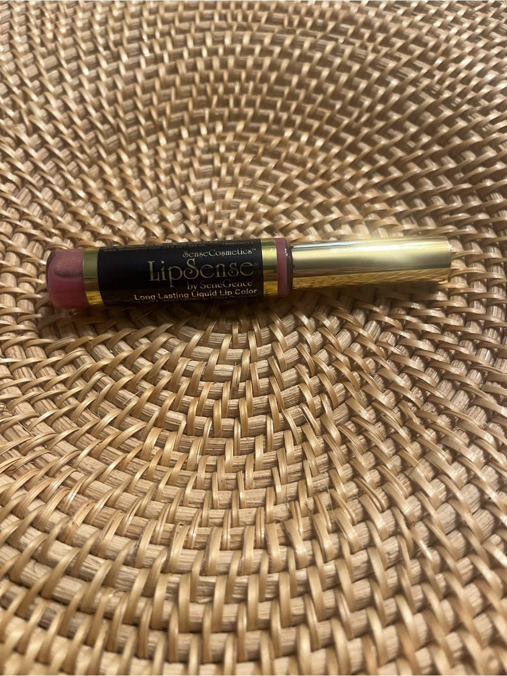 LipSense Long-Lasting Liquid Lip Color in Pink Champagne by LipSense